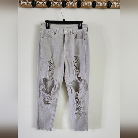 American Eagle Outfitters Denim - American Eagle Distressed Mom Jean Womens 6 Gray Boho Grunge Festival